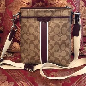 Authentic Coach crossbody